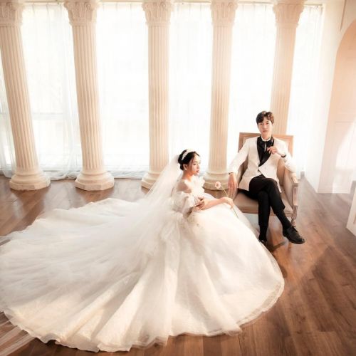 Chụp ảnh cưới tại #Romantiwedding sẽ không còn đơn điệu như trước, khi bạn đến với chúng tôi !